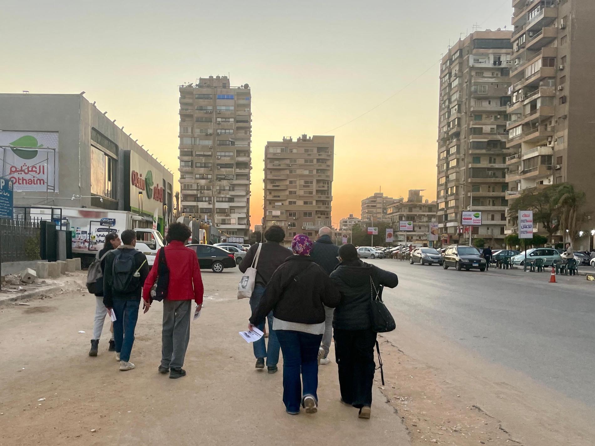 Paradoxical Union: the Meeting of the “Less” and the “More” in Nasr City